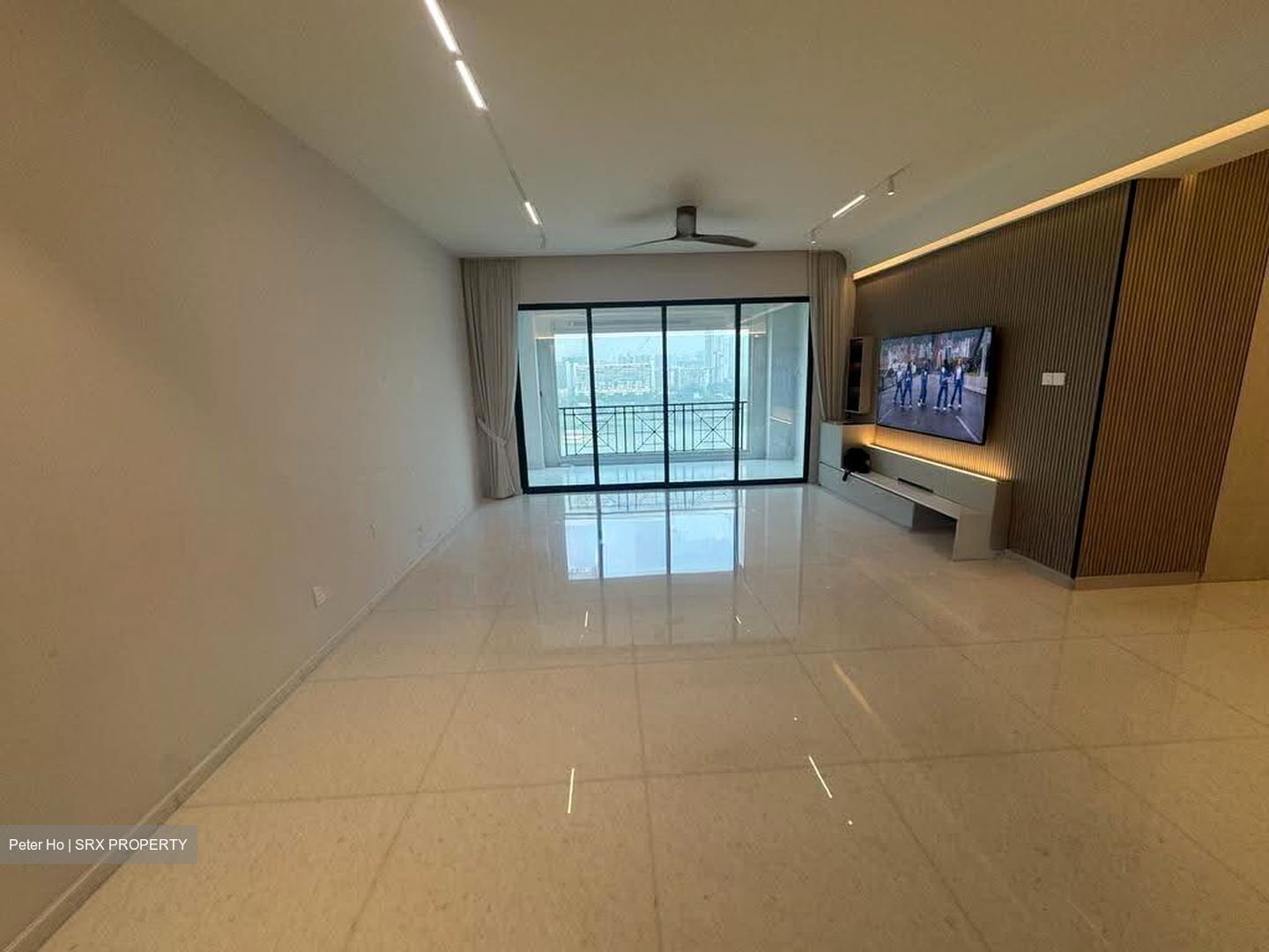 Pebble Bay (D15), Condominium #631447881